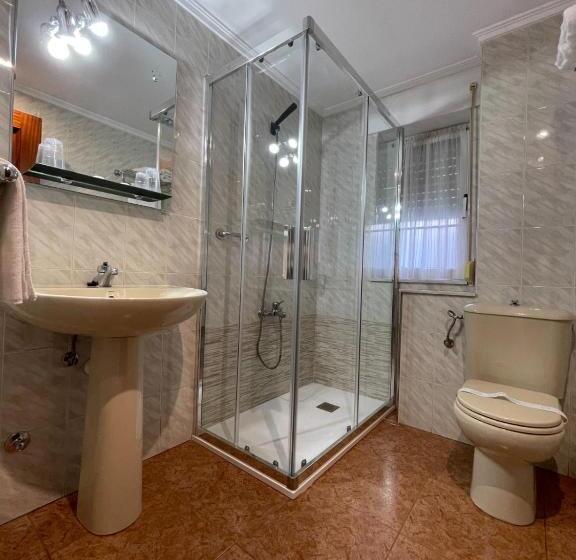 اتاق استاندارد, Luarca Zabala