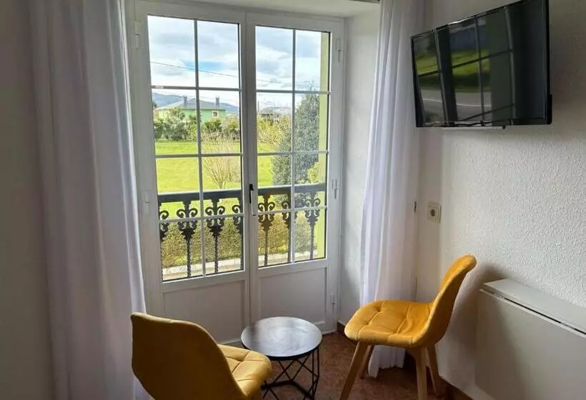 Habitació Estàndard amb Balconada, Luarca Zabala