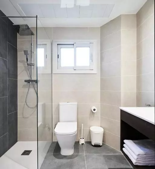 آپارتمان 1 خوابه با تراس, Aparthotel Augusta