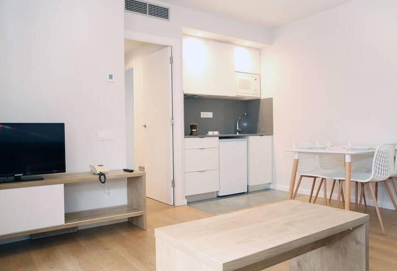 １ベッドルームのデラックスアパートメント, Aparthotel Augusta