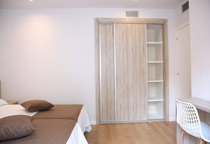 １ベッドルームのデラックスアパートメント, Aparthotel Augusta