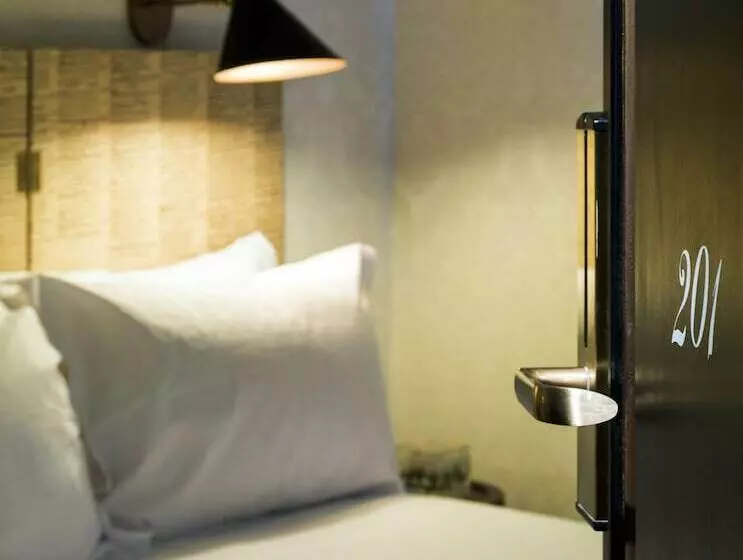 اتاق استاندارد, Boutique Hotel H10 Catalunya Plaza