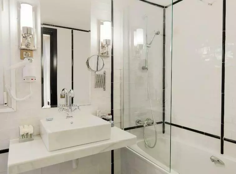 اتاق لوکس با تراس, Boutique Hotel H10 Catalunya Plaza