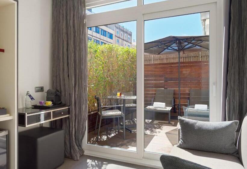 Номер Стандарт с Террасой, Boutique Hotel H10 Catalunya Plaza