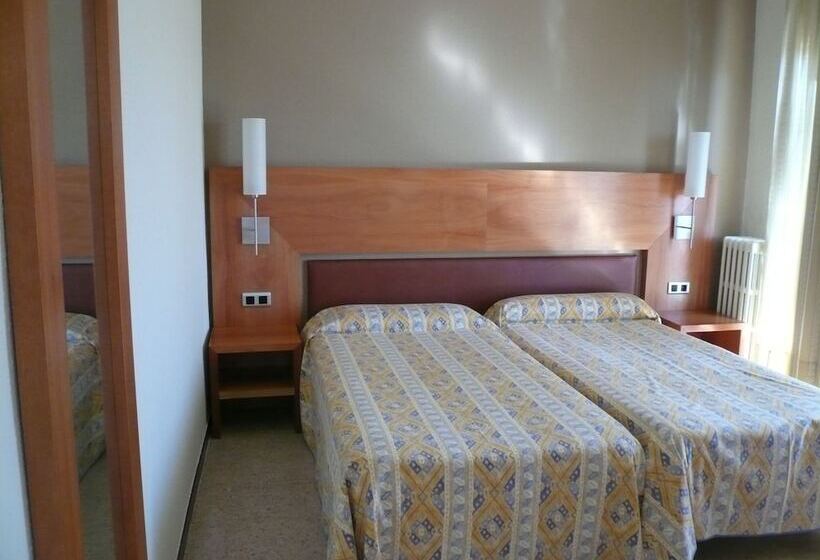 スタンダード４人部屋, Can Fisa Hotel & Apartments