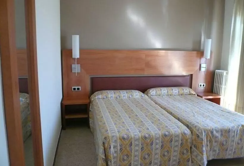 スタンダード４人部屋, Can Fisa Hotel & Apartments