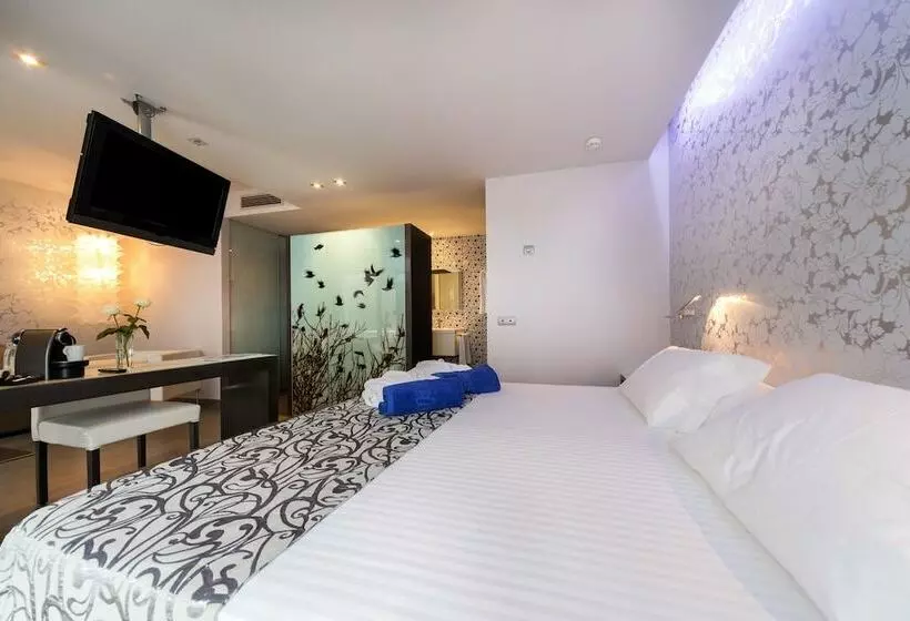 ジュニアスイート, Barceló Hamilton Menorca Adults Only