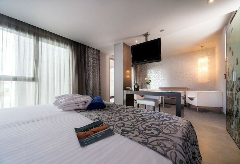Полулюкс, Barceló Hamilton Menorca Adults Only