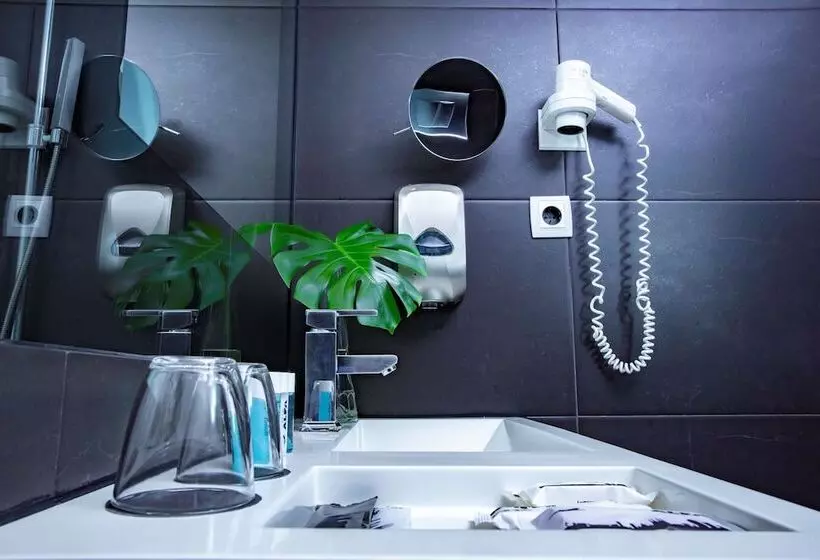 اتاق استاندارد با تخت بزرگ, Best Western Plus Hotel Alfa Aeropuerto