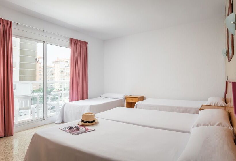 ファミリールーム, ALEGRIA Cartago Nova