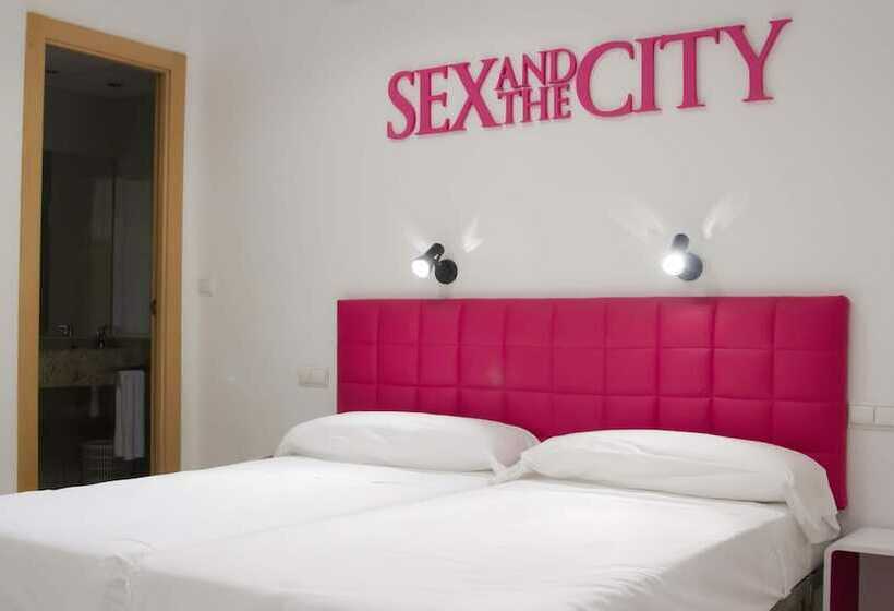 غرفة قياسية, Casual Del Cine Valencia