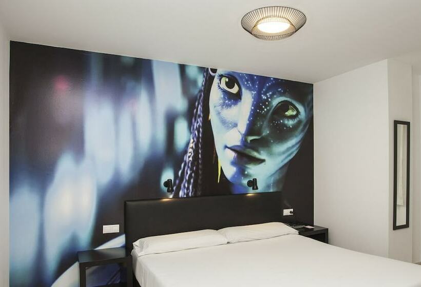 غرفة قياسية, Casual Del Cine Valencia