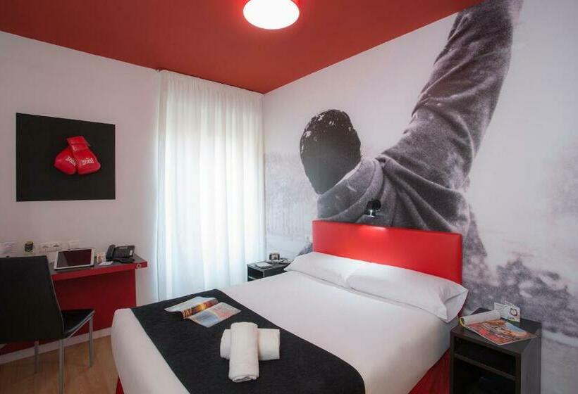 غرفة أساسية, Casual Del Cine Valencia