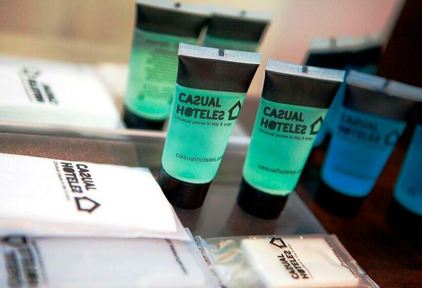 اتاق استاندارد یک نفره, Casual Del Cine Valencia