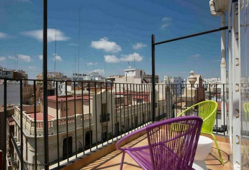 اتاق خانوادگی, Casual Del Cine Valencia