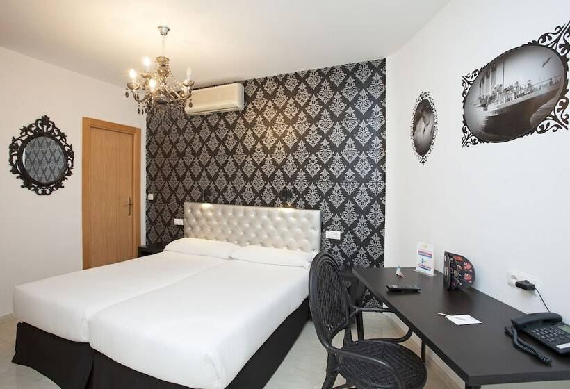 غرفة إقتصادية, Casual Del Cine Valencia