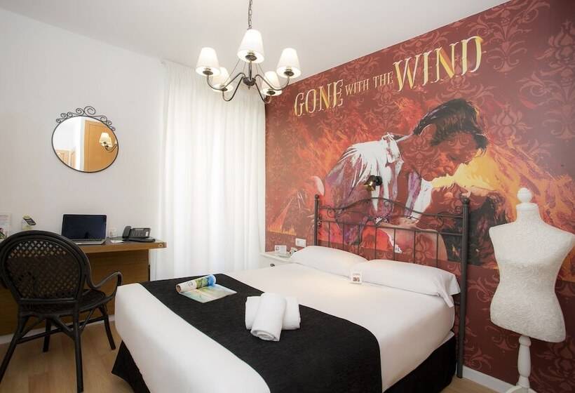 غرفة أساسية, Casual Del Cine Valencia