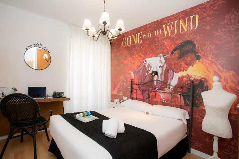 غرفة إقتصادية, Casual Del Cine Valencia