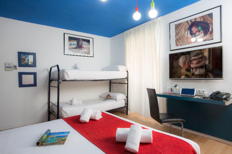 غرفة قياسية رباعية, Casual Del Cine Valencia