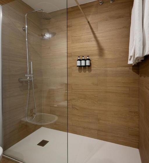 غرفة قياسية مطلّة علي البحر مزوَّدة بتراس, Catalonia Mirador des Port