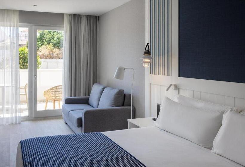 غرفة بريميوم عائلية, Catalonia Mirador des Port