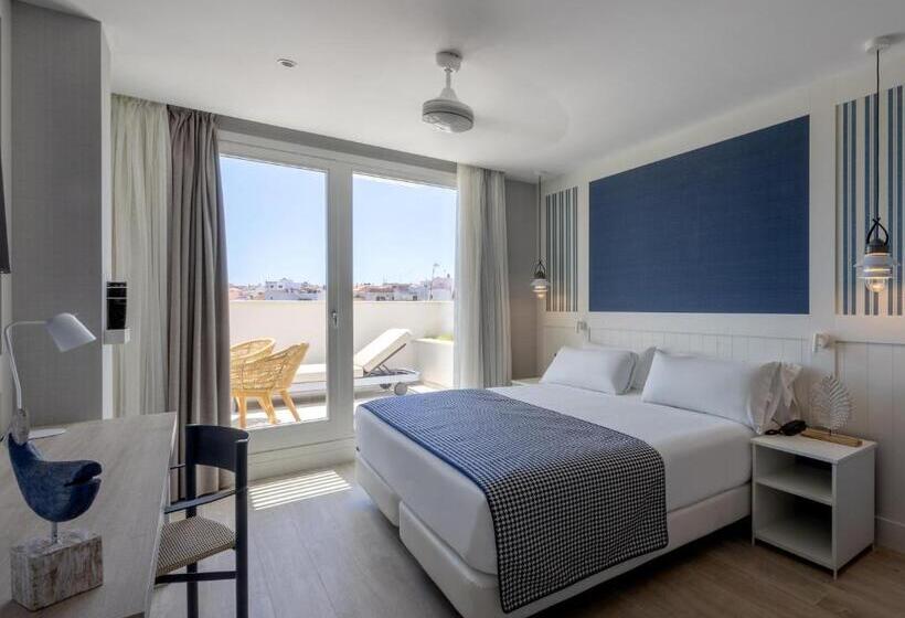 غرفة سوبيريور مطلّة علي الحديقة, Catalonia Mirador des Port