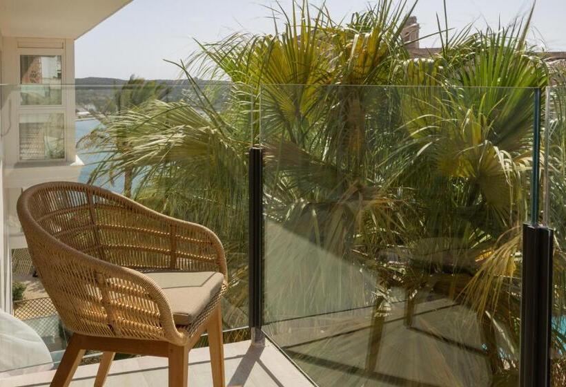 جناح مطلّ علي الحديقة, Catalonia Mirador des Port