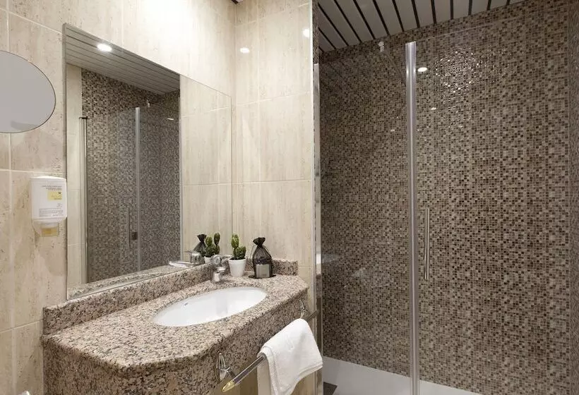 اتاق لوکس, Spirit Hotel Ciudad de Burgos