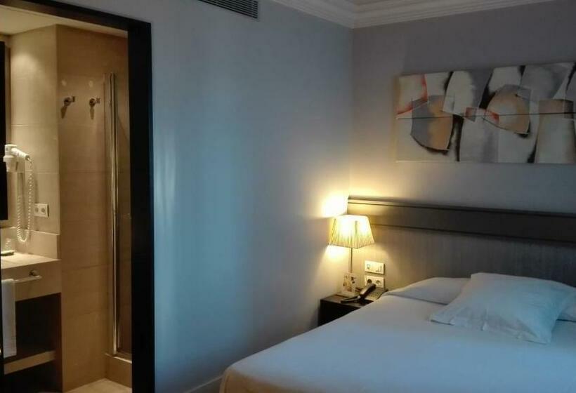 اتاق استاندارد یک نفره, Condado