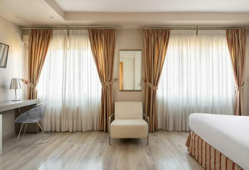 اتاق استاندارد, Crisol Almirante Bonifaz