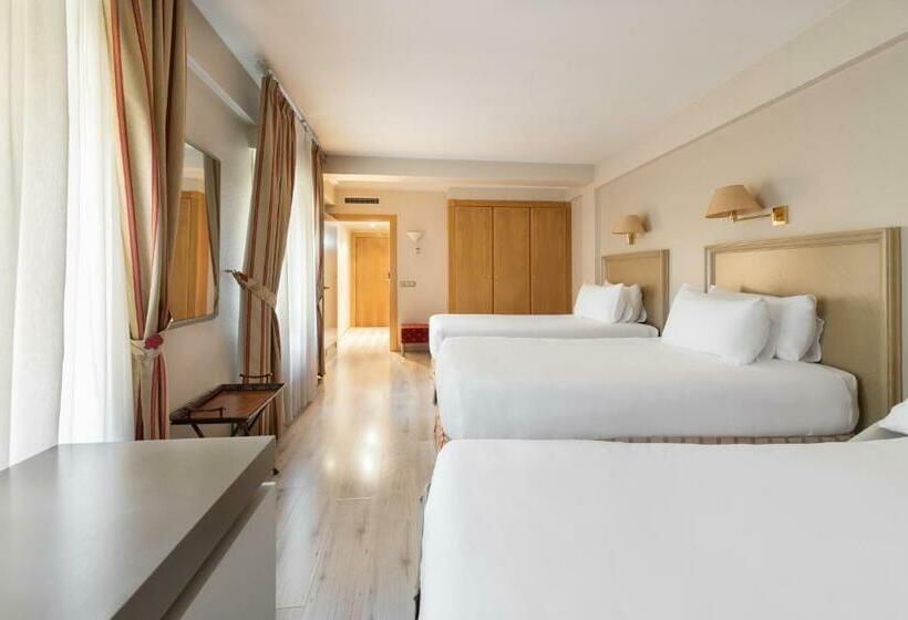 اتاق خانوادگی, Crisol Almirante Bonifaz