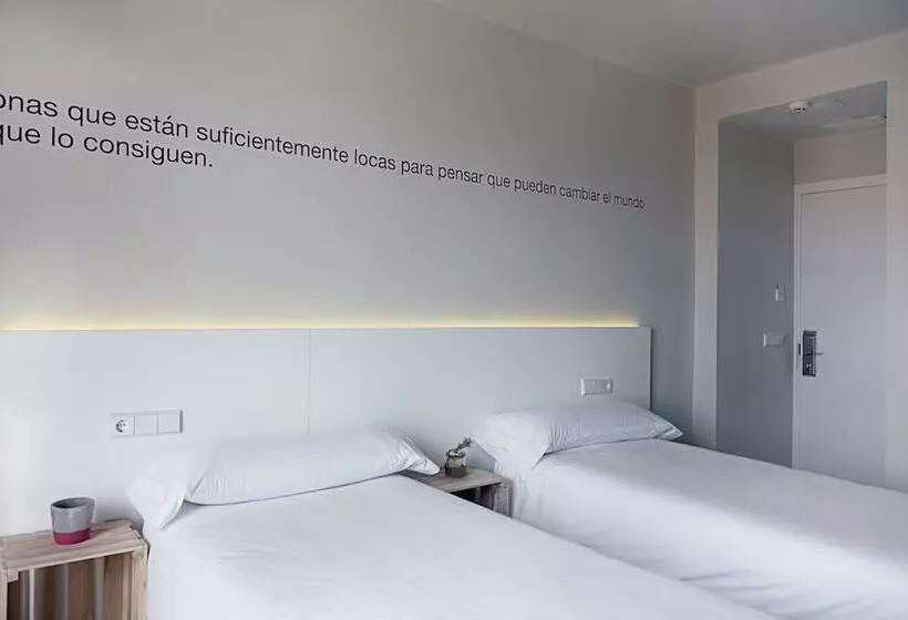 スタンダードルーム, Dynamic Hotels Caldetes Barcelona