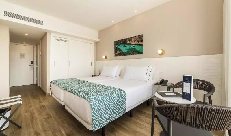 اتاق استاندارد یک نفره, Eurostars Marivent