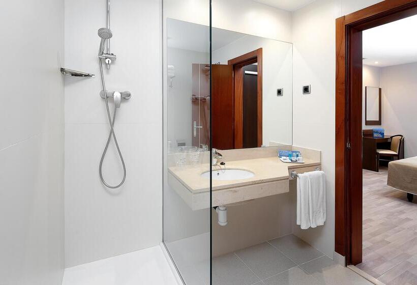 اتاق استاندارد, Hcc Taber