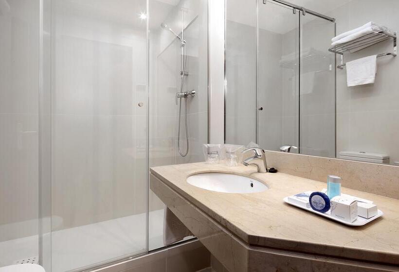 اتاق استاندارد یک نفره, Hcc Taber