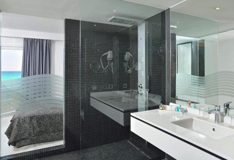 스탠다드 룸 바다 전망, Hispania