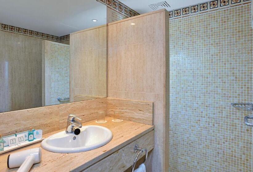 스탠다드 룸, Hispania