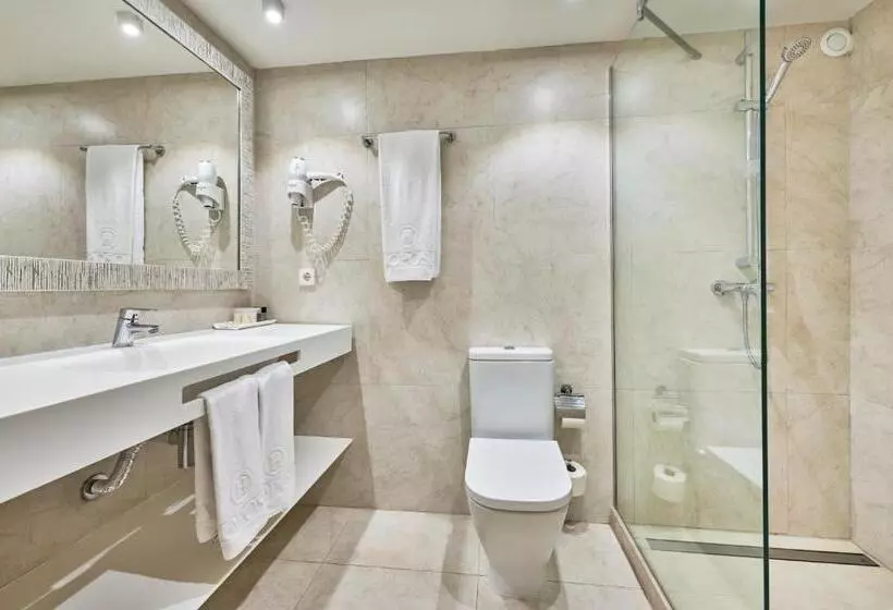 اتاق اساندارد با چشم‌انداز جانبی به دریا, Hoposa Daina Hotel & Apartments - Adults Only