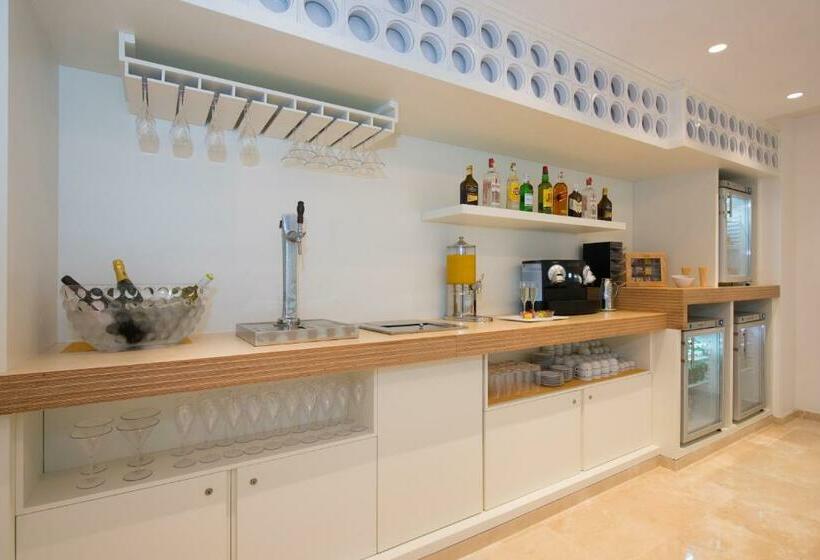 غرفة برستيج, Iberostar Selection Santa Eulalia - Adults Only Ibiza