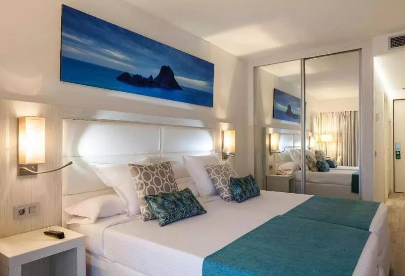 سوییت جونیور, Ibiza Corso Hotel & Spa