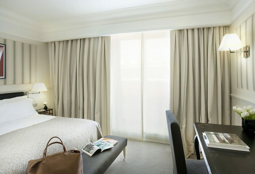 Номер Deluxe Вид на Город, Majestic Hotel & Spa Barcelona Gl