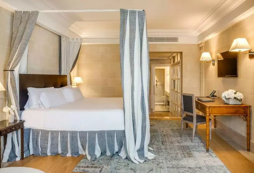 シティビュージュニアスイート, Majestic Hotel & Spa Barcelona Gl