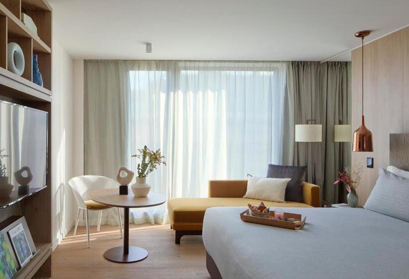 اتاق استاندارد, Me Barcelona