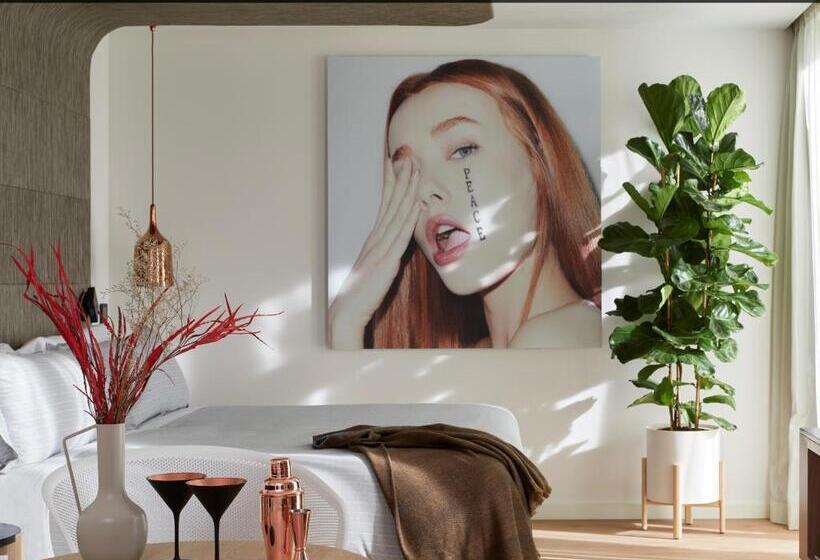 سوییت جونیور, Me Barcelona