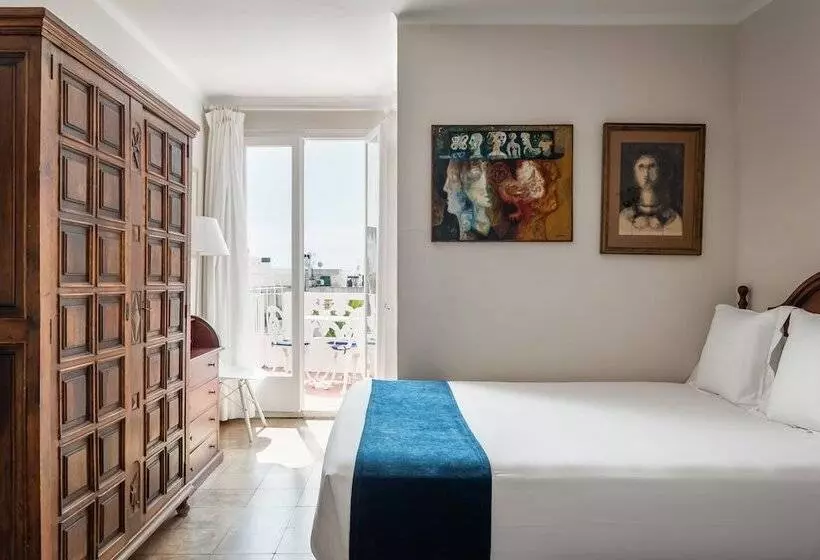 Quarto Standard com Terraço, Medium Romantic