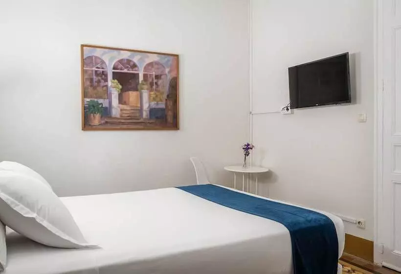 Cameră economică de Interior, Medium Romantic
