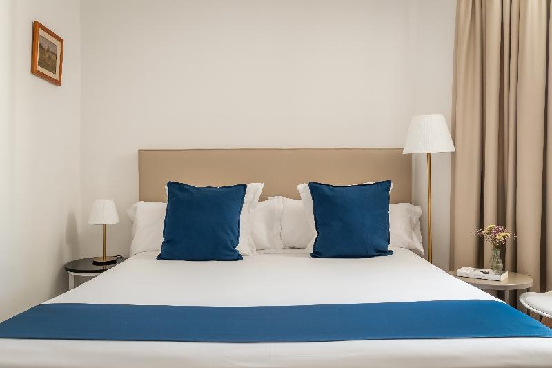 스탠다드 트리플 룸, Medium Romantic