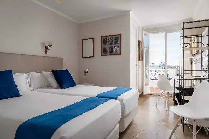 Quarto Estandar com Terraço, Medium Romantic