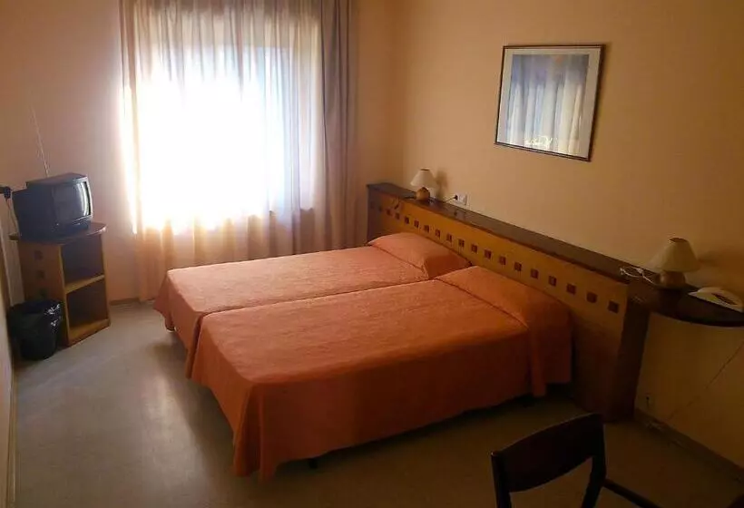 スタンダードルーム, Montmeló
