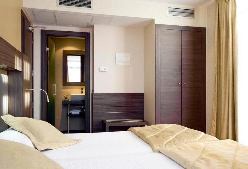 Номер Superior, Oasis